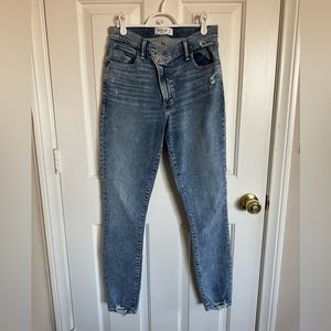 Abercrombie cross button light wash jeans - only worn once